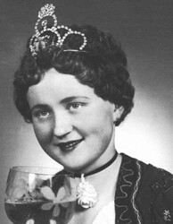 Nora Breitling